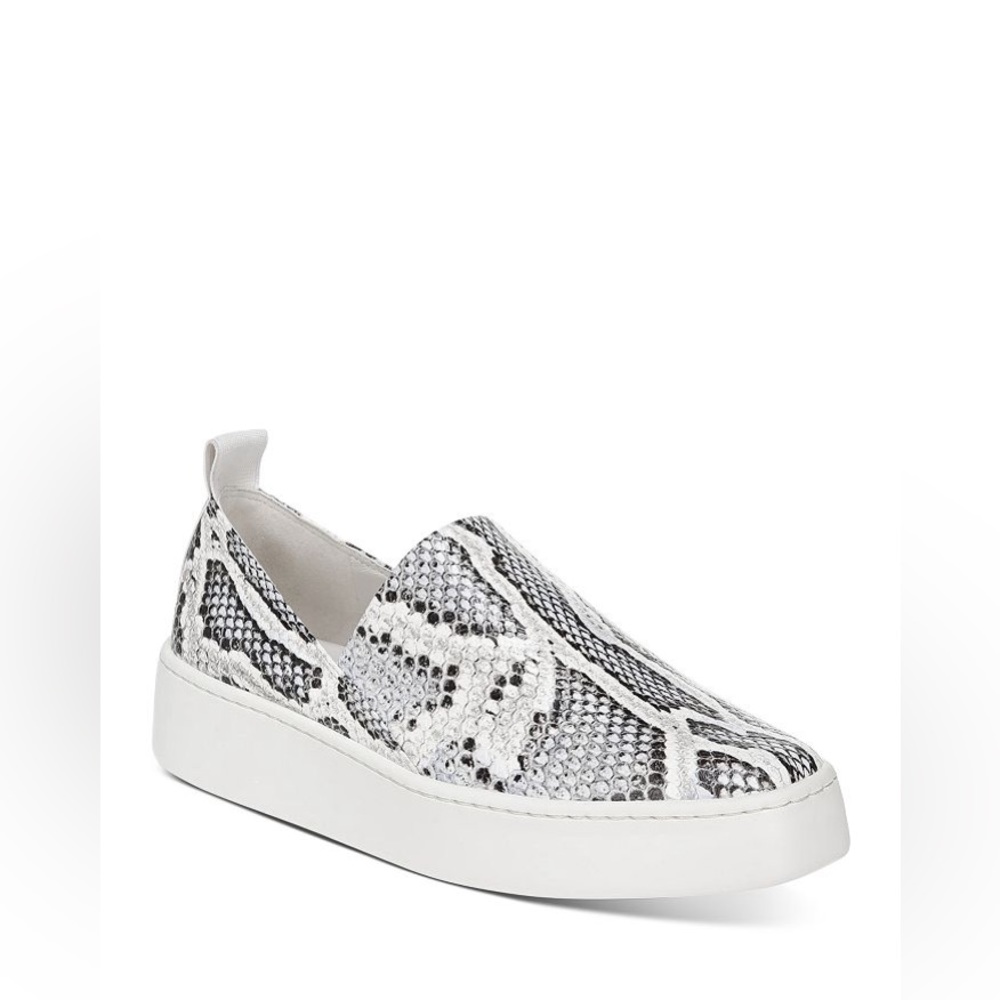 Vince Saxon 2 slip on shoes sneakers size 8